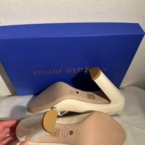 Brand New Stuart Weitzman Nude Mary Janes – Size 7B - Picture 2 of 4